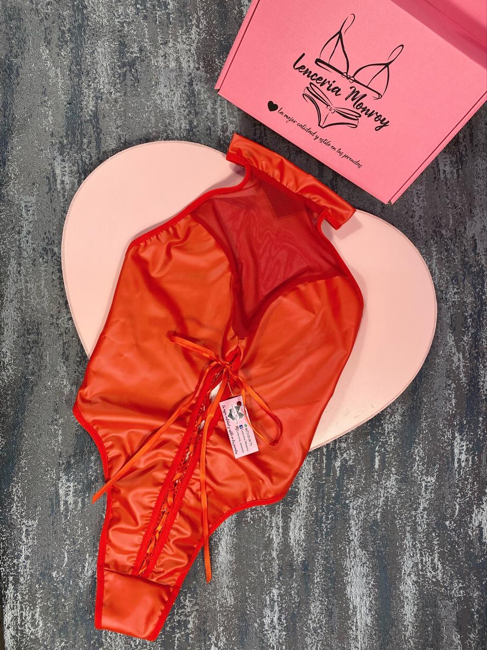 BODY ROJO VINIPIEL