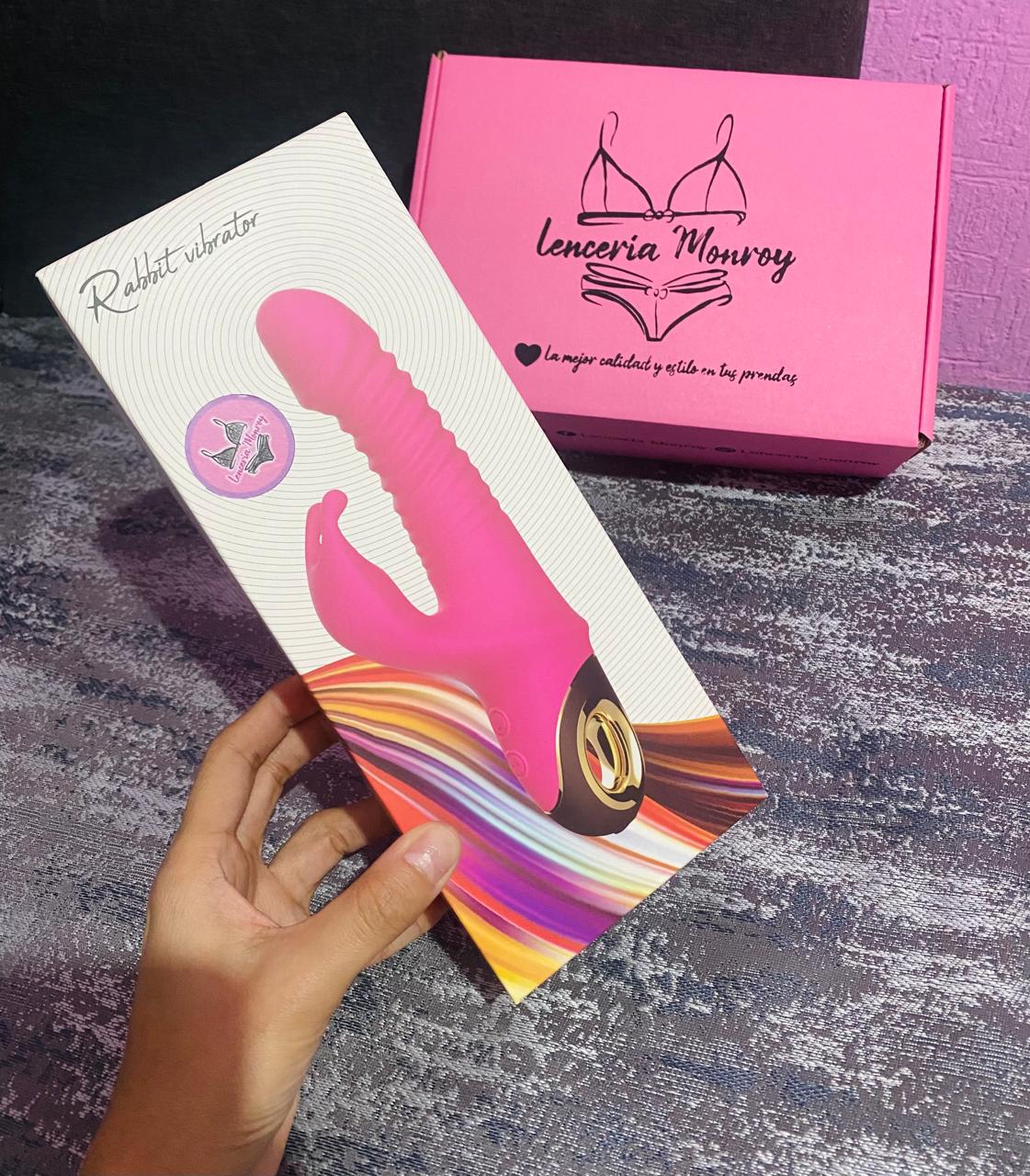 VIBRADOR CON VELOCIDADES Y CABLE USB