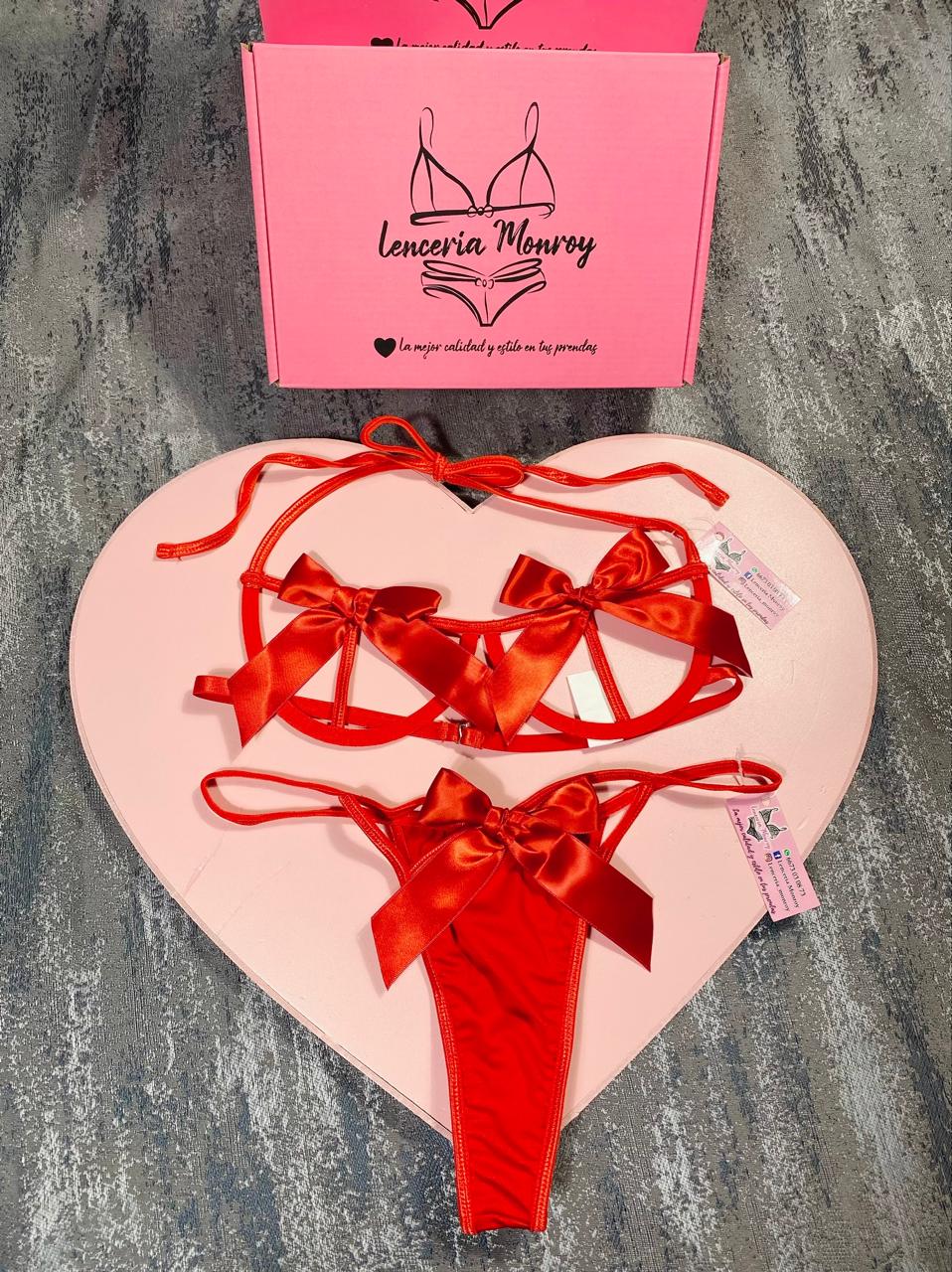 CONJUNTO MOÑOS ROJO
