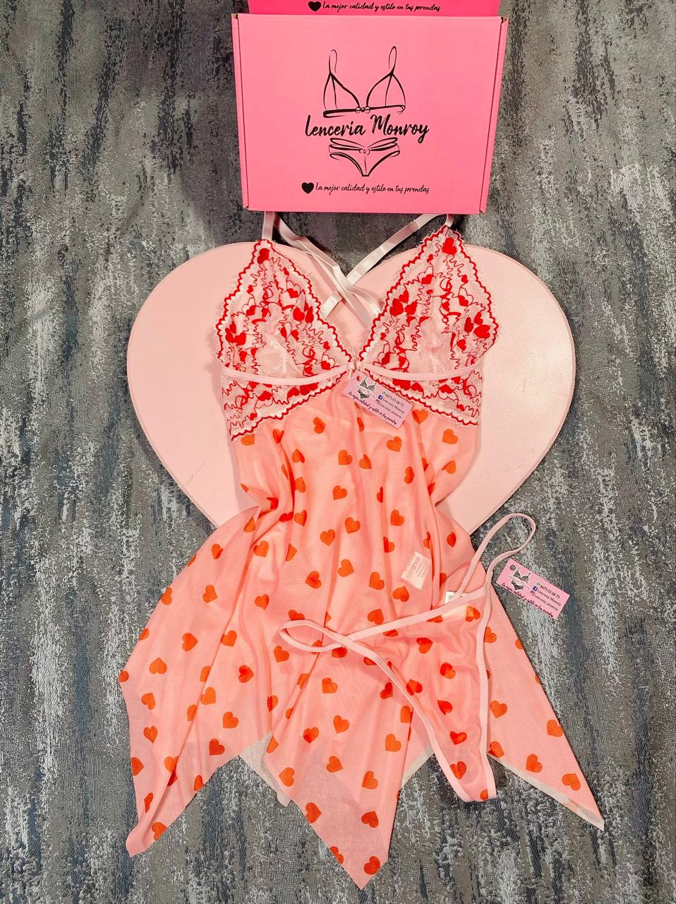 VESTIDO CORAZONES PICOS