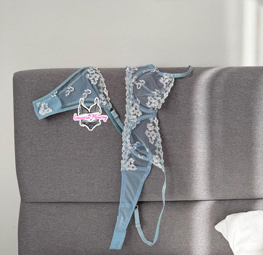 CONJUNTO FLORES AZUL