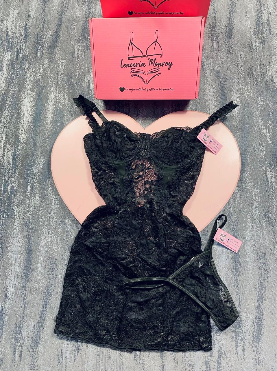VESTIDO NEGRO ENCAJE